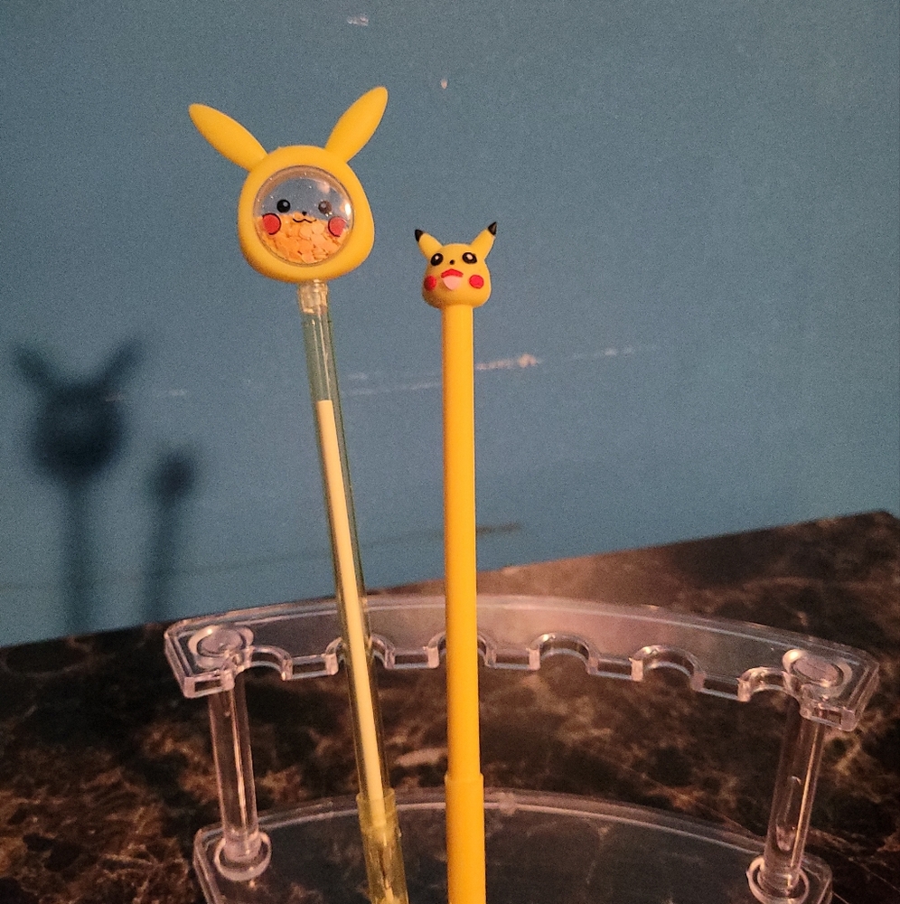 Pikachu pens